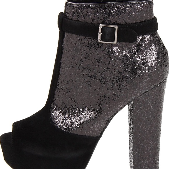 Steve Madden Shoes - New Black Glitter Steve Madden Platform Booties